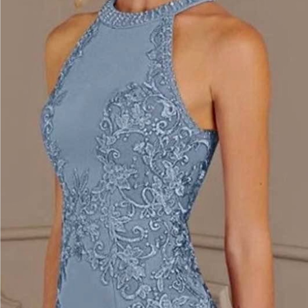Chic Sleeveless Blue Lace Maxi Dress